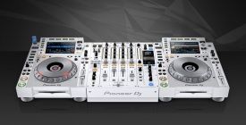 PIONEER CDJ-2000NXS2-W и PIONEER DJM-900NXS2-W – эксклюзивные белые версии флагманских DJ-компонентов