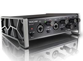 TASCAM US-2x2 - двухканальный звуковой USB-интерфейс