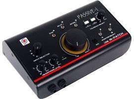Студийный контроллер и коммутационная панель с USB аудио интерфейсом SM PRO AUDIO M-PATCH PASSIVE-1
