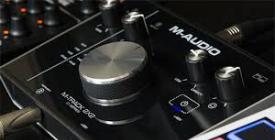 M-AUDIO M-TRACK 2×2 VOCAL STUDIO PRO – комплект для профессиональной звукозаписи