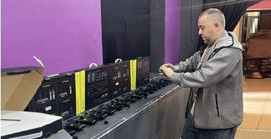 Тестируем AXELVOX DWS7000 в условиях выжженного эфира
