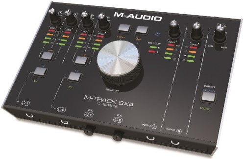 m-audio-m-track-8x4-1b