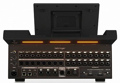 Цифровой микшер BEHRINGER WING COMPACT