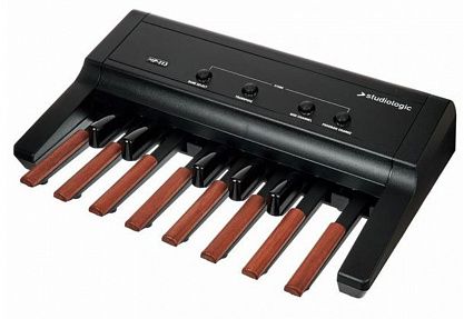 MIDI контроллер STUDIOLOGIC PEDALBOARD MP113