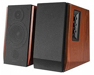 Сабвуфер BEHRINGER TRUTH 8S BT