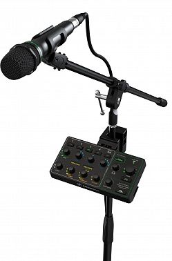 Портативная акустическая система MACKIE ShowBox