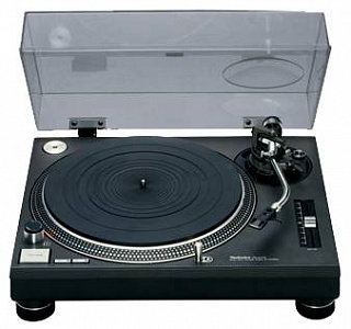 ПРОИГРЫВАТЕЛЬ ВИНИЛА TECHNICS SL1210MK2E