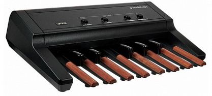 MIDI контроллер STUDIOLOGIC PEDALBOARD MP113