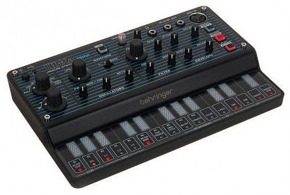 Синтезатор BEHRINGER UB-Xa MINI