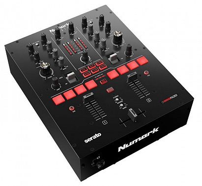 DJ микшер NUMARK Scratch
