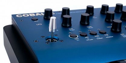 Синтезатор Modal Cobalt8