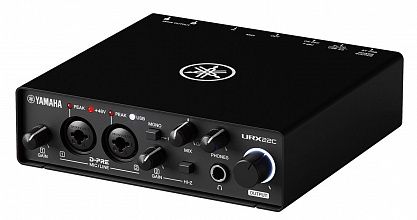 Аудиоинтерфейс Yamaha URX22C