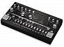 Синтезатор BEHRINGER TD-3-BK