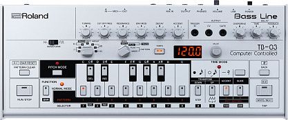 Басовый синтезатор ROLAND TB-03