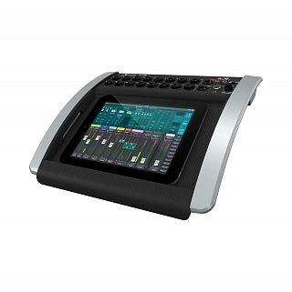 ЦИФРОВОЙ МИКШЕР BEHRINGER X18