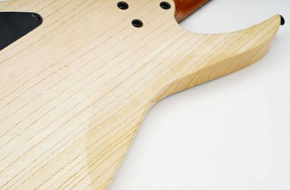 Электрогитара MOLLO NH600 BB