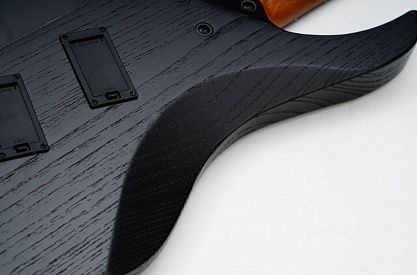 Бас-гитара MOLLO NH400 BK