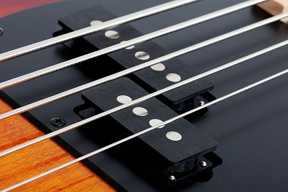 Бас-гитара SCHECTER P-5 3TSB