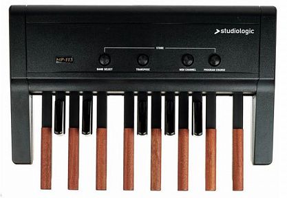 MIDI контроллер STUDIOLOGIC PEDALBOARD MP113