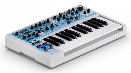 Синтезатор NOVATION Bass Station II Swifty Edition