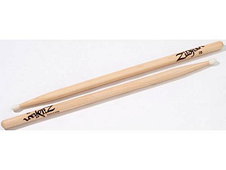 БАРАБАННЫЕ ПАЛОЧКИ  ZILDJIAN 2BN