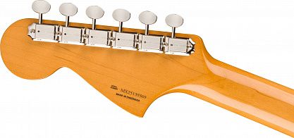 FENDER Vintera III Mid '60s Jaguar RW 3-Color Sunburst