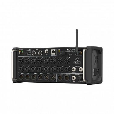 Цифровой микшер BEHRINGER XR18