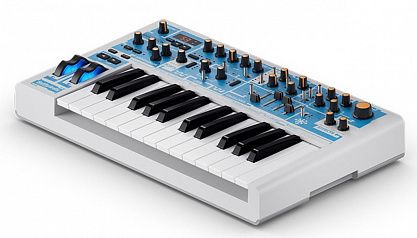 Синтезатор NOVATION Bass Station II Swifty Edition