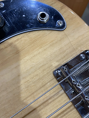 Бас-гитара STAGG SBP-30 NAT (Трещины по лаку на верхней деке)