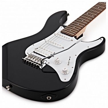ЭЛЕКТРОГИТАРА YAMAHA PACIFICA-012 BL