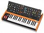 Синтезатор BEHRINGER POLY D