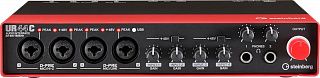 USB аудио интерфейс Steinberg UR44C Red